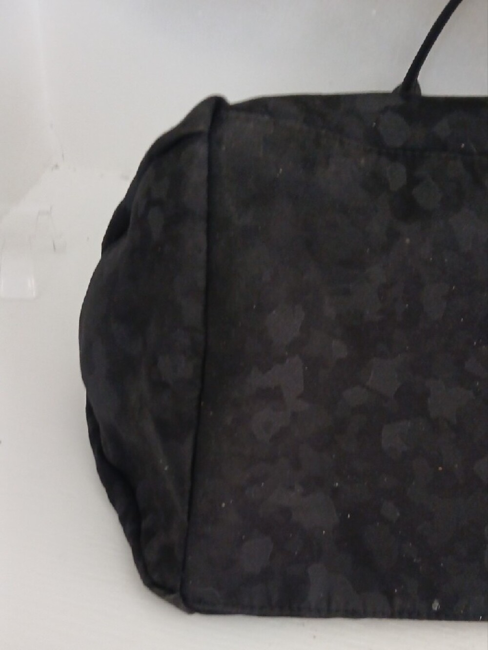 lululemon athletica Black Floral Jacquard Tote - Picture 5 of 7